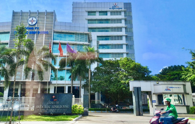 Điện lực Bình Dương công bố gói thầu mua sắm xe ô tô hơn 9 tỷ Dien luc Binh Duong cong bo goi thau mua sam xe o to hon 9 ty