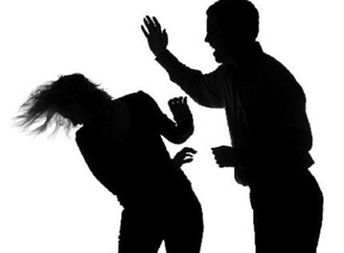 Bi kịch chồng già trước tuổi, vợ phơi phới thanh xuân. Ảnh minh họa. Bi kịch chồng già trước tuổi, vợ phơi phới thanh xuân. Ảnh minh họa.