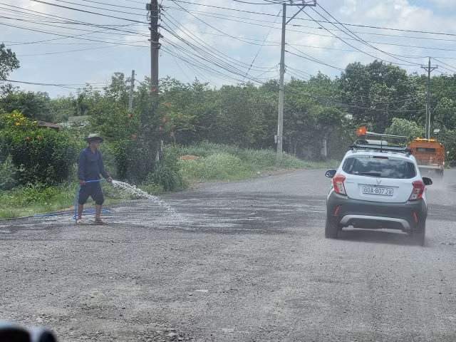 Dong Nai: Sau nhieu lan lo hen DT 768 van chua the “khoac ao moi”?