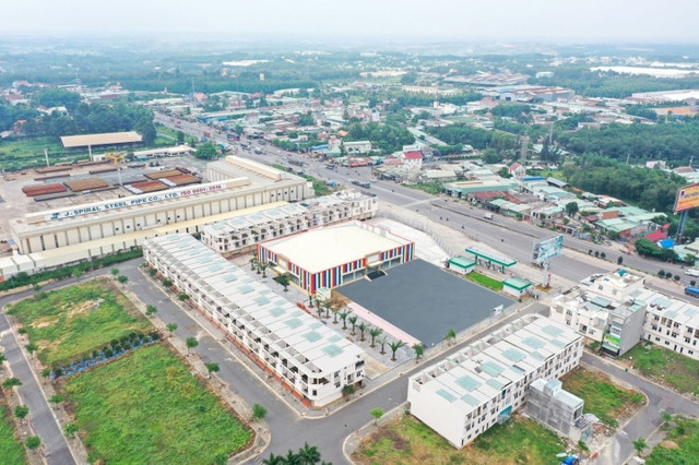 Đồng Nai: Bắt giam ông Nguyễn Tấn Vinh cựu trưởng phòng TN - MT TP Biên Hòa - Hình 2 Dong Nai: Bat giam ong Nguyen Tan Vinh cuu truong phong TN - MT TP Bien Hoa-Hinh-2