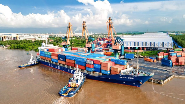 Xếp dỡ Hải An bất ngờ thoái vốn khỏi công ty con sau 6 tháng thâu tóm Xep do Hai An bat ngo thoai von khoi cong ty con sau 6 thang thau tom
