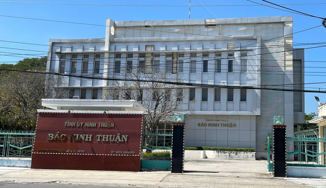 Vì sao tạm dừng hợp nhất Báo Ninh Thuận và Đài Phát thanh Truyền hình tỉnh? Vi sao tam dung hop nhat Bao Ninh Thuan va Dai Phat thanh Truyen hinh tinh?