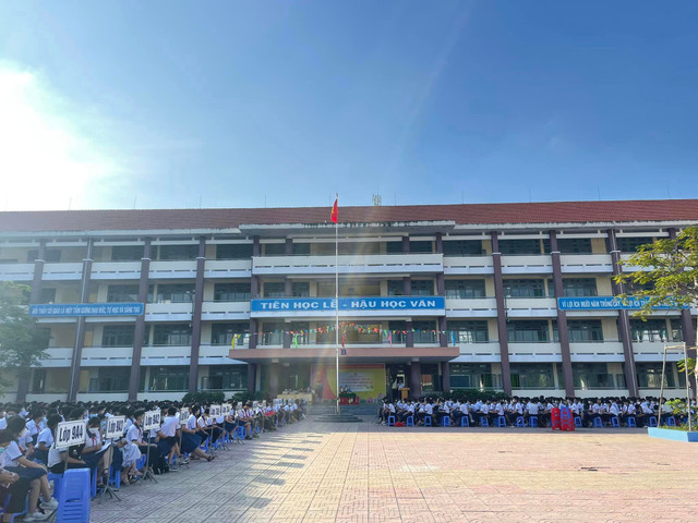 Bình Dương: DN CIC 39 có trúng gói thầu xây lắp gần 90 tỷ? - Hình 2 Binh Duong: DN CIC 39 co trung goi thau xay lap gan 90 ty?-Hinh-2