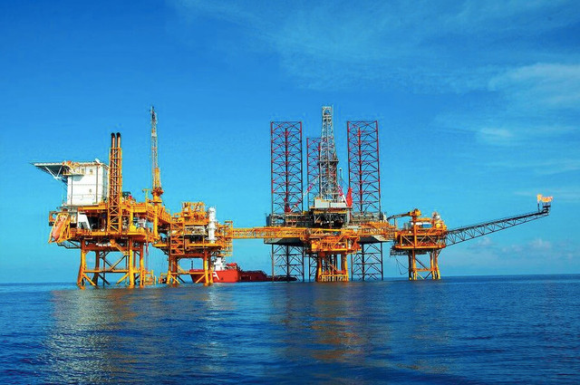 PVS: Thấy trước lợi nhuận 338 triệu USD nhưng cần 70.000 tỷ để đầu tư PVS: Thay truoc loi nhuan 338 trieu USD nhung can 70.000 ty de dau tu