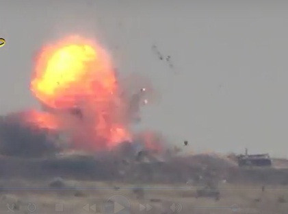 Khẩu pháo tự hành 2S1 Gvozdika nổ tung. Khẩu pháo tự hành 2S1 Gvozdika nổ tung.