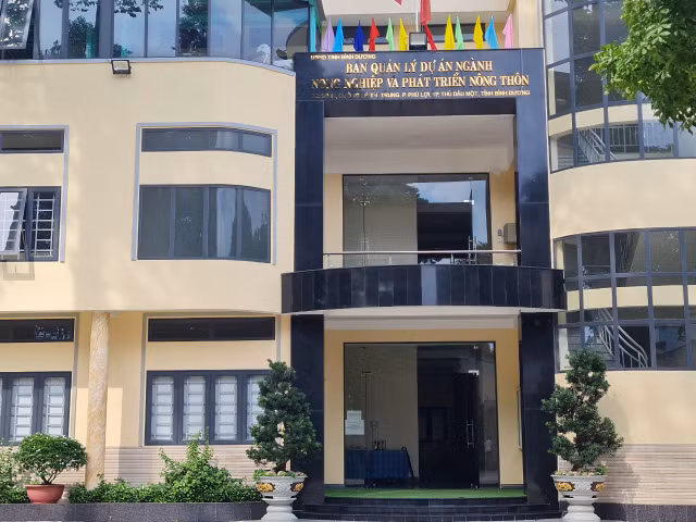 Dau thau tai Binh Duong: Diem danh nhung don vi thuong xuyen trung thau-Hinh-3