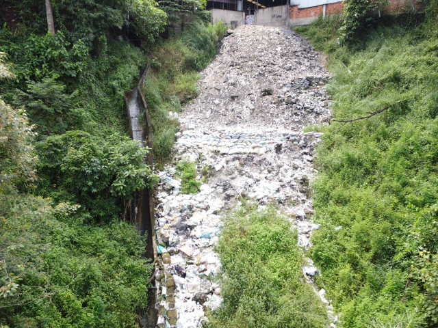 Dong Nai: Co hay khong su bao che cho doanh nghiep vi pham moi truong?-Hinh-6