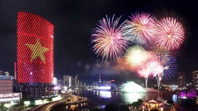 TPHCM bố trí 17 điểm bắn pháo hoa dịp Tết Nguyên đán Bính Ngọ.