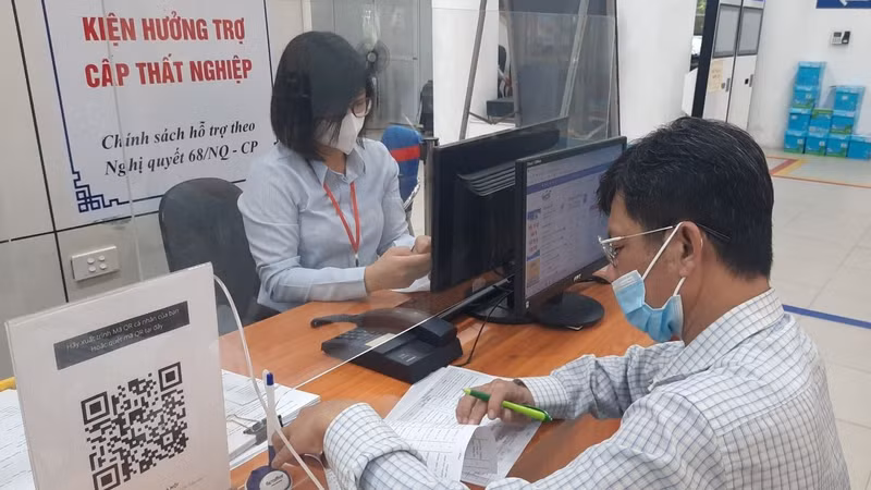 Người lao động cần cẩn thận với chiêu trò lừa đảo hưởng bảo hiểm thất nghiệp