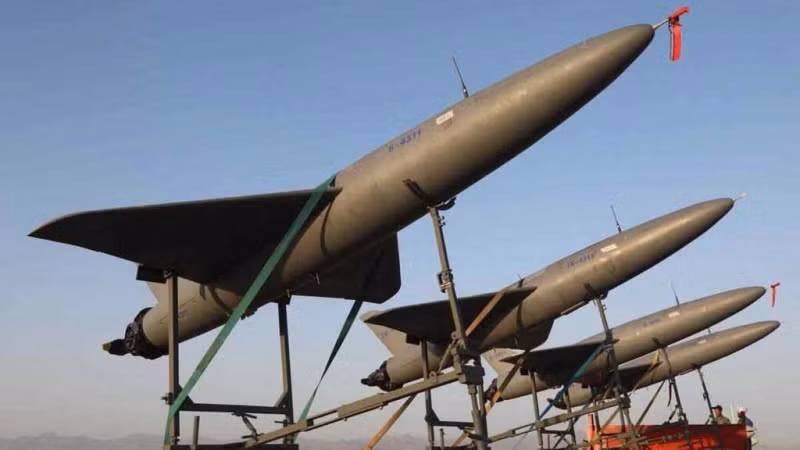 Iran tấn công tàu chiến Mỹ bằng UAV sau vụ chặn bắt tàu hàng