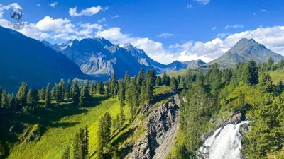 Siêu đại dương khiến Trung Á có nhiều dãy núi hùng vĩ