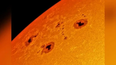 NASA phát hiện vết đen mặt trời lớn nhất trong lịch sử