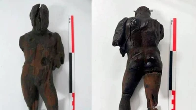 Sửng sốt phát hiện tượng thần Hercules 2.000 năm tuổi dưới lòng đất