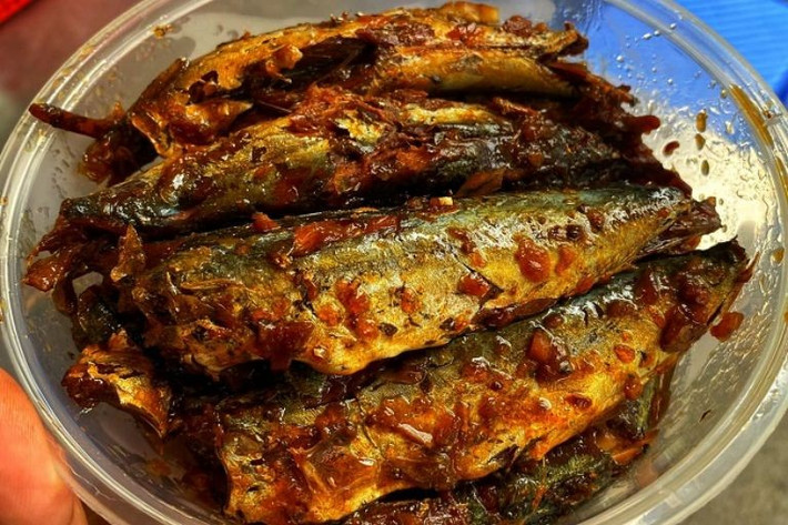 Những yếu tố này khiến cá trích, cá mòi không chỉ là thực phẩm giá rẻ mà dần được nhìn nhận như nguồn dinh dưỡng chất lượng cao. Ảnh Internet