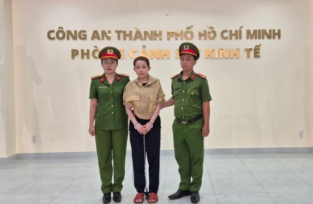 Võ Thị Ngọc Ngân (Ngân 98) bị bắt tạm giam ngan-1.jpg