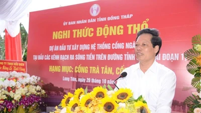 Đồng Tháp khởi công hai công trình cống ngăn mặn hơn 130 tỷ đồng