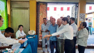 Rộn ràng ngày hội bầu cử trên xã đảo duy nhất của TP HCM