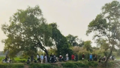 Tìm thấy thi thể hai thiếu niên bị nước cuốn trôi tại rạch Bến Bà Mai