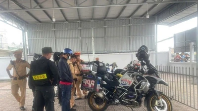 Đồng Tháp xử phạt 16 người lái mô tô phân khối lớn vi phạm luật giao thông