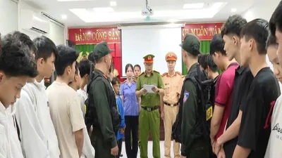 TP HCM: Khởi tố thêm 6 thanh thiếu niên trong vụ đua xe ở Phước Hải