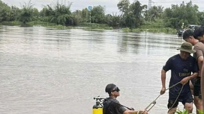 Tây Ninh: Va chạm trên sông Vàm Cỏ Đông, một người dân mất tích bí ẩn