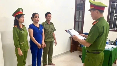 Nữ ‘đạo chích’ bị bắt sau khi trộm xe mô tô ở Đà Nẵng