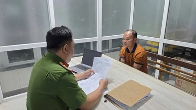 Đối tượng truy nã đặc biệt nguy hiểm bị bắt khi ẩn náu trong chùa