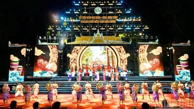 Lễ hội Oóc Om Bóc Cần Thơ 2025: Rực rỡ sắc màu văn hóa Khmer Nam Bộ