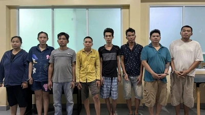 TP HCM: Bắt 8 người liên quan vụ sử dụng trái phép chất ma túy trong nhà nghỉ