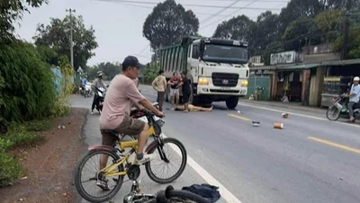 Va chạm với xe ben, người phụ nữ bị thương nặng