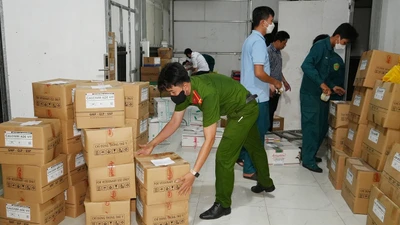 Đồng Tháp: Phát hiện cơ sở san chiết thuốc thú y không rõ nguồn gốc