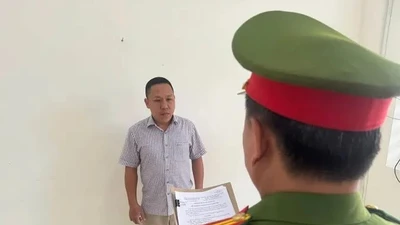 Bắt giam người tự xưng “tổng giám đốc” lừa gần 6 tỷ đồng