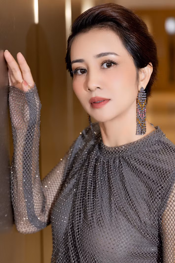 Hiện Nguyễn Thúy Hiền dành thời gian phát triển kinh doanh chuỗi nhà hàng tại sân bay. Bên cạnh đó, cô cũng tự hào khi hai con gái ngày càng trưởng thành, xinh đẹp và có năng khiếu nghệ thuật.