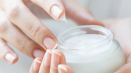 Cục Quản lý Dược thu hồi kem trắng da Lynshao do chứa chất cấm