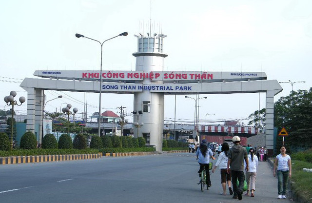 Vợ chồng đại gia Dũng 'lò vôi' giàu cỡ nào? - Hình 2 Vo chong dai gia Dung 'lo voi' giau co nao?-Hinh-2