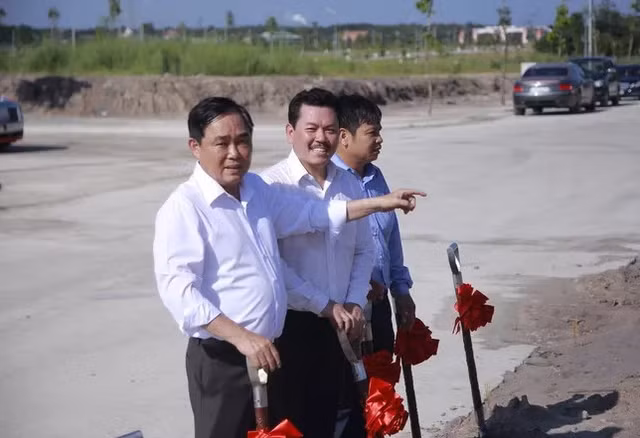 Du an BDS nao gan ten dai gia Dung ‘lo voi’ va Vo Hoang Yen ‘vo’ sau lum xum?