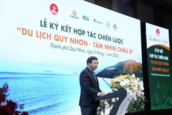 Hưng Thịnh Land tài trợ 100 tỉ đào tạo nhân lực tại Bình Định - Hình 4 Hung Thinh Land tai tro 100 ti dao tao nhan luc tai Binh Dinh-Hinh-4