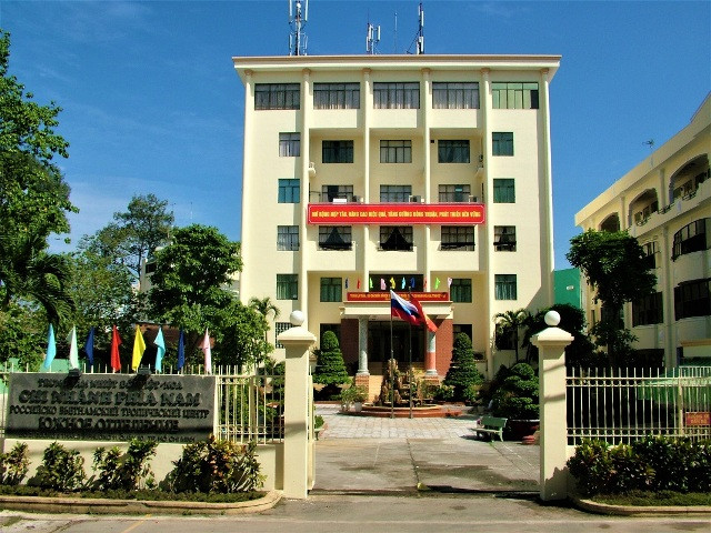 Năng lực Cty Thiên Nam trúng gói thầu cung cấp Buồng oxy cao áp? Nang luc Cty Thien Nam trung goi thau cung cap Buong oxy cao ap?