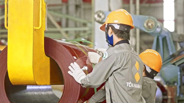 Nam Kim tái khởi động Nhà máy Ống Thép Nam Kim Chu Lai Nam Kim tai khoi dong Nha may Ong Thep Nam Kim Chu Lai