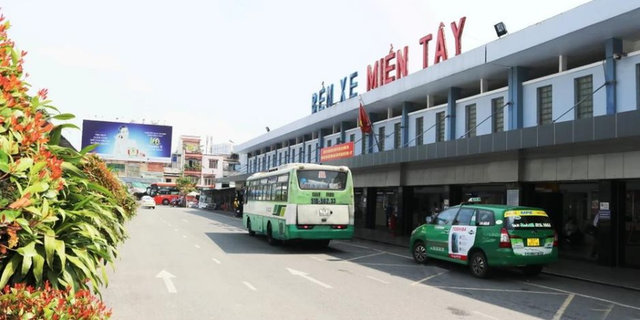 Ben xe mien Tay bao lai 13 quy lien tiep