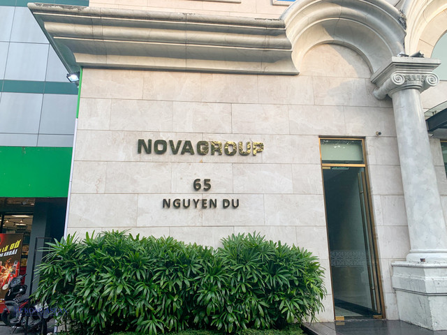 Dang ky ban co phieu NVL, NovaGroup chi ban duoc mot nua