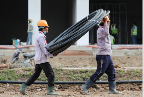 Kon Tum: Cong ty Loc Tien trung thau tram ty, lai chi tram trieu