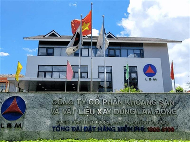 Khoáng sản VLXD Lâm Đồng miễn nhiệm 2 Giám đốc, sắp chia cổ tức Khoang san VLXD Lam Dong mien nhiem 2 Giam doc, sap chia co tuc