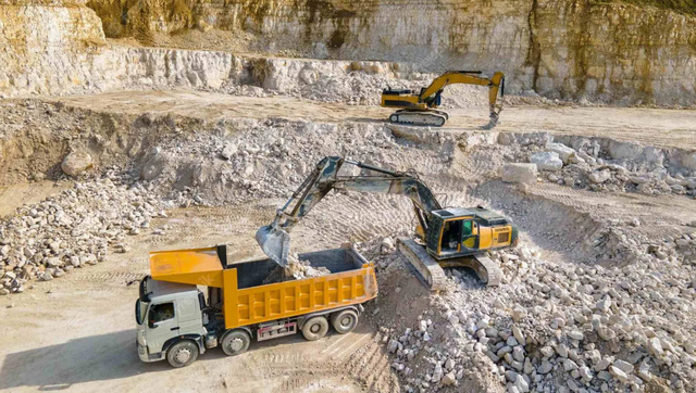 DHR Holdings thoai von tai KSB khi dang truot dai trong kinh doanh