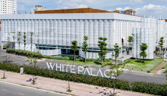 Ông chủ White Palace vừa bị UBCKNN phạt 92,5 triệu đồng Ong chu White Palace vua bi UBCKNN phat 92,5 trieu dong