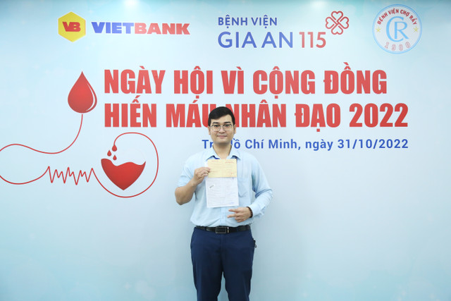 VietBank tổ chức ngày hội hiến máu nhân đạo 2022 - Hình 4 VietBank to chuc ngay hoi hien mau nhan dao 2022-Hinh-4