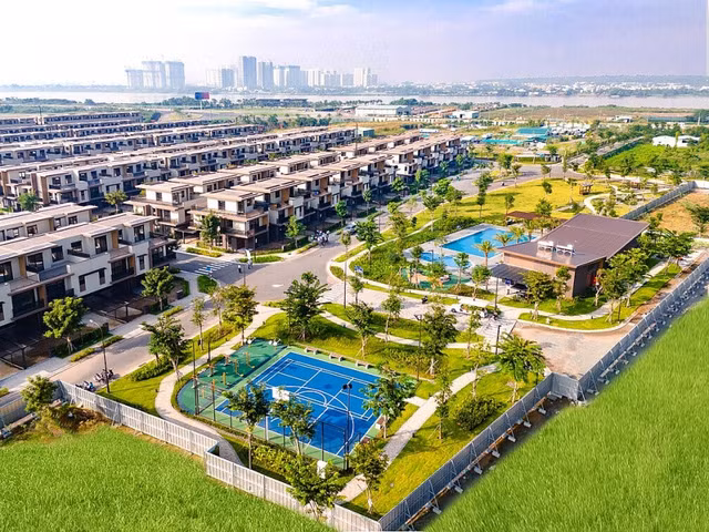 Vi sao Nam Long Group lui lich chia co tuc sang nam 2025?