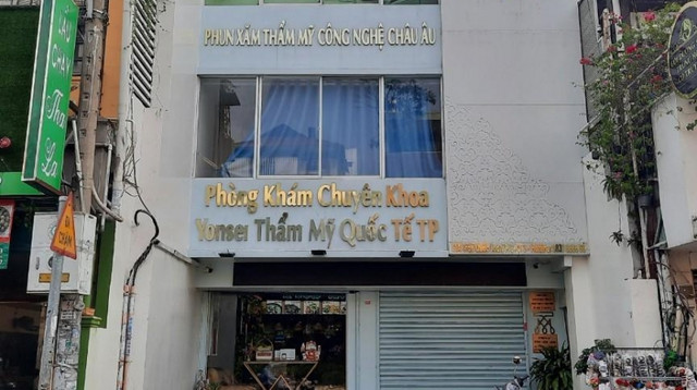 Hàng loạt cơ sở thẩm mỹ ở TP HCM bị xử phạt - Hình 2 Hang loat co so tham my o TP HCM bi xu phat-Hinh-2