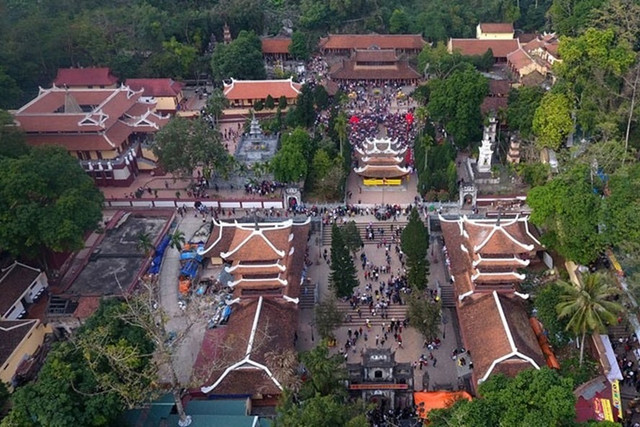 Đại gia kín tiếng Xuân Trường giàu cỡ nào? - Hình 2 Dai gia kin tieng Xuan Truong giau co nao?-Hinh-2