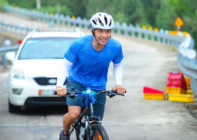 Chủ tịch ACB Trần Hùng Huy 'sinh ra ở vạch đích' là ai? - Hình 6 Chu tich ACB Tran Hung Huy 'sinh ra o vach dich' la ai?-Hinh-6